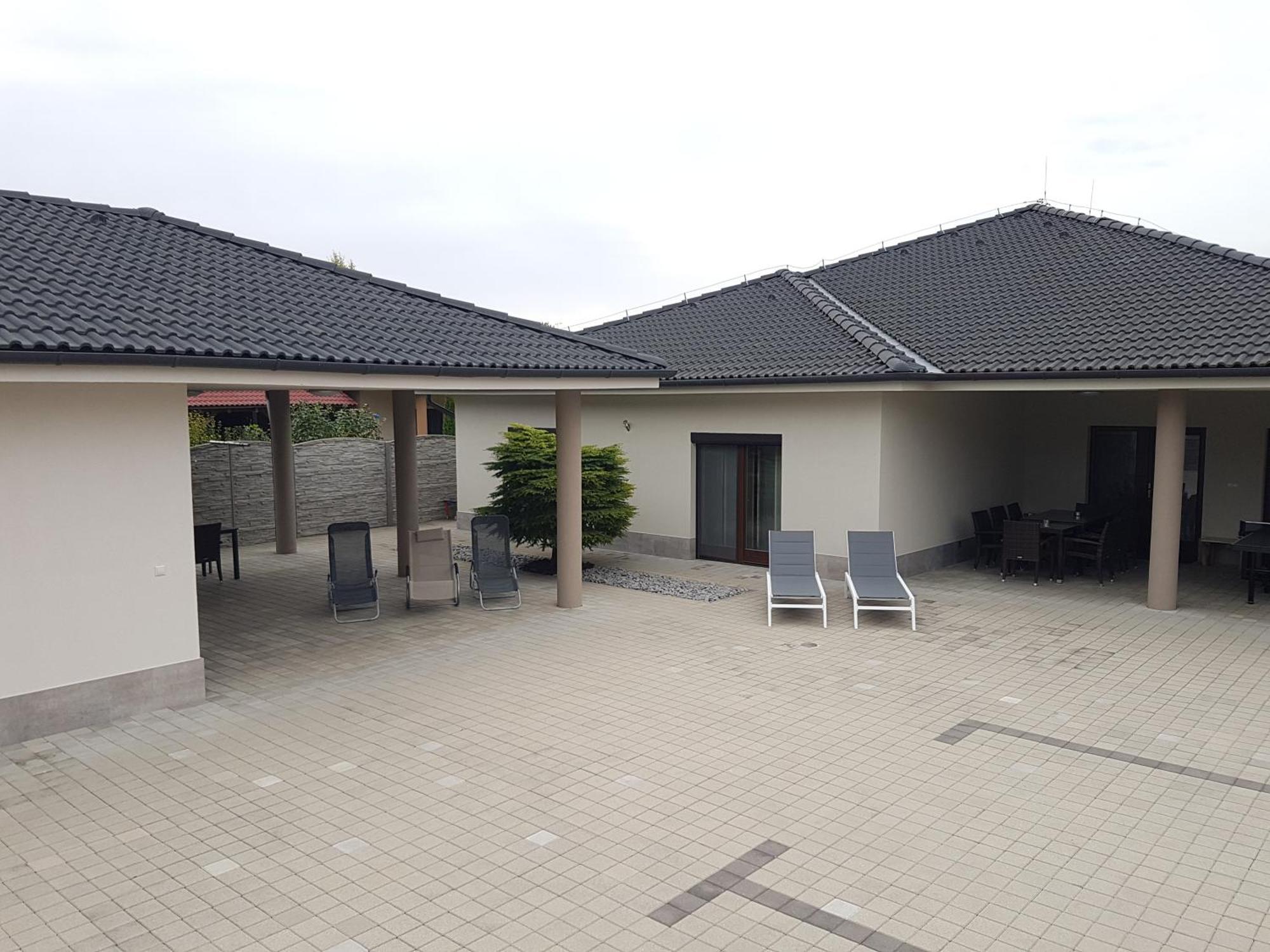 Vila Lexus Veľký Meder Esterno foto